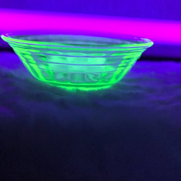 Vintage Vaseline Glass Dessert Bowl Block Optic #23 - Picture 2 of 9